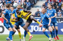 雷速体育比分官网直播-德甲劲旅在关键比赛中表现出色