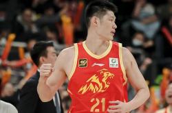 雷速体育官网首页-篮网鏖战广州队，胡金秋高光表现的简单介绍