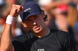 雷速体育网页版-ATP总决赛逆转蒙特卡洛大师赛，蒂姆高光表现