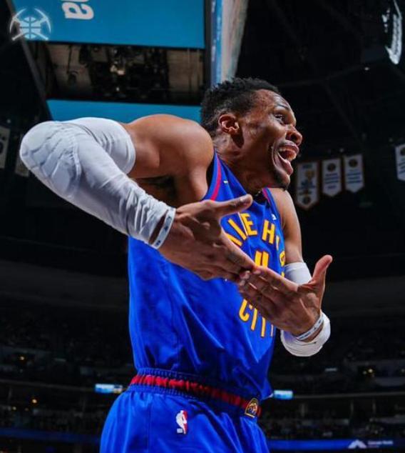 掘金客场抢胜，结束对热火的不利战绩的简单介绍